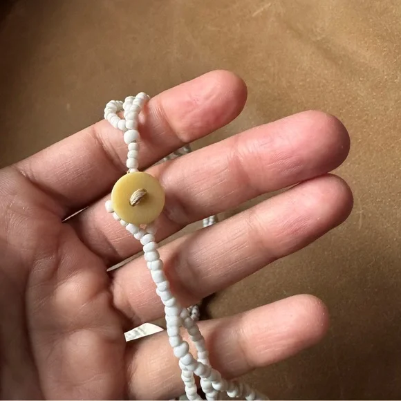 Vintage Iridescent Spiral Shell Pendant Necklace mother of pearl abalone beaded - Picture 6 of 8